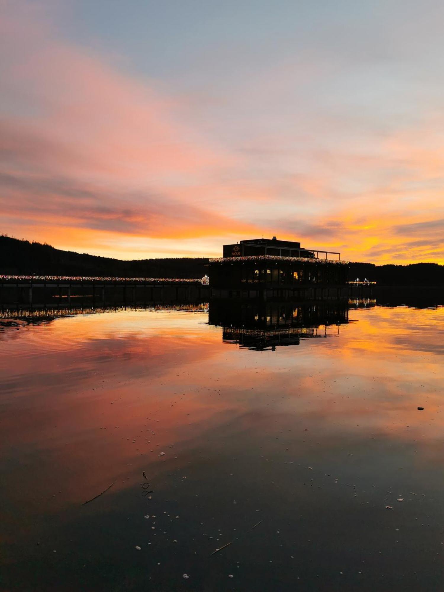Apartman S Terasou A Vyhledem Na Jezero Lipno Kovarov ภายนอก รูปภาพ